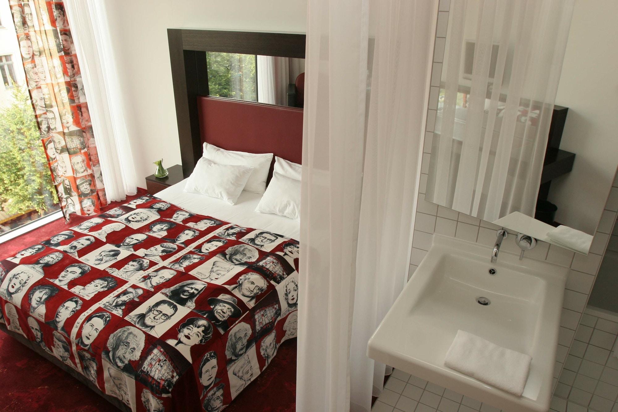 Arcotel Velvet - In Berlin-mitte 4*
